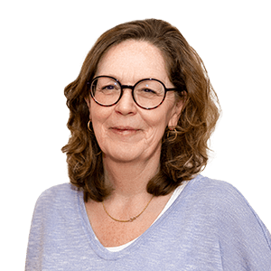 Kirsten Kurz Auf transparentem Hintergrund ist ein Foto von Kirsten Kurz als Büstenporträt.
